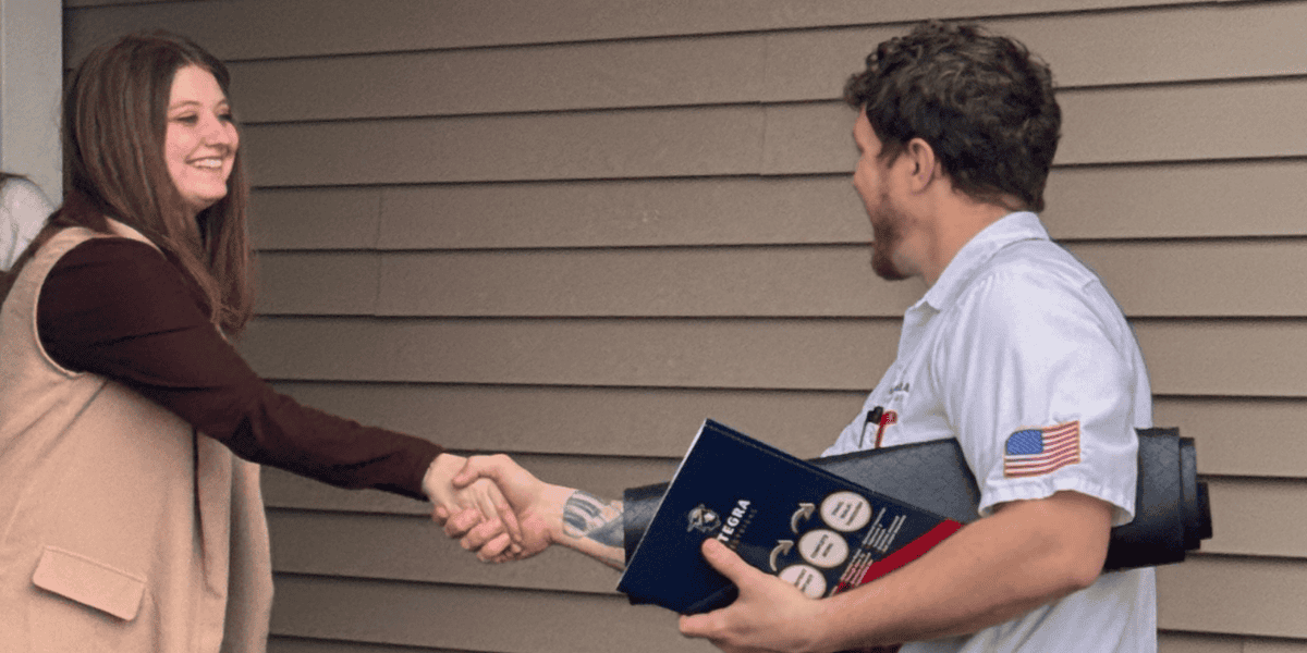 CustomerHandshake-1
